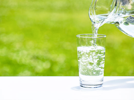 おすすめの水の飲み方と水の種類