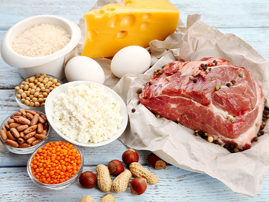 スクワット等の筋トレに適した食事&ストレッチ